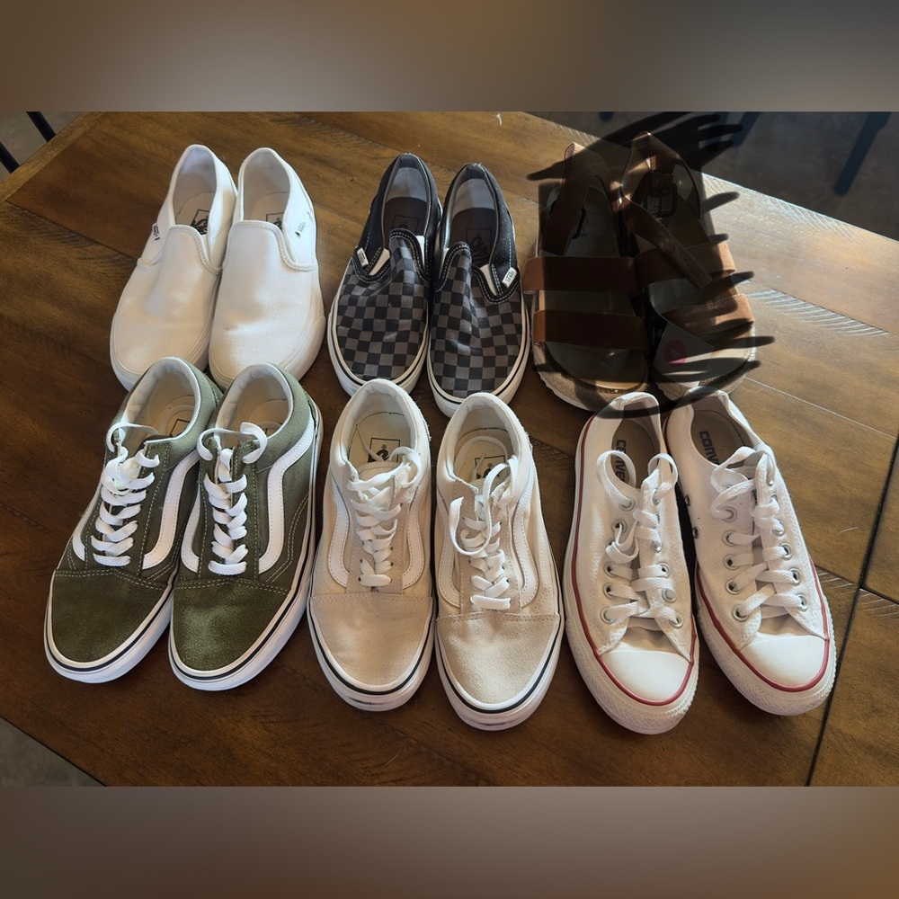 Vans Lot
